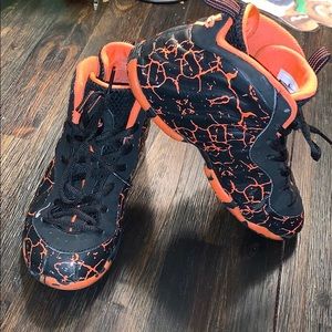 Nike foamposite size 2Y